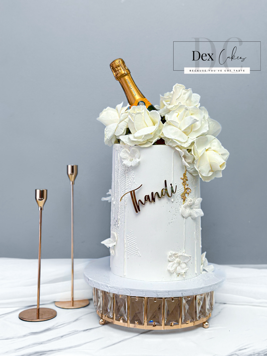 Elegant White Floral Cake -18CM