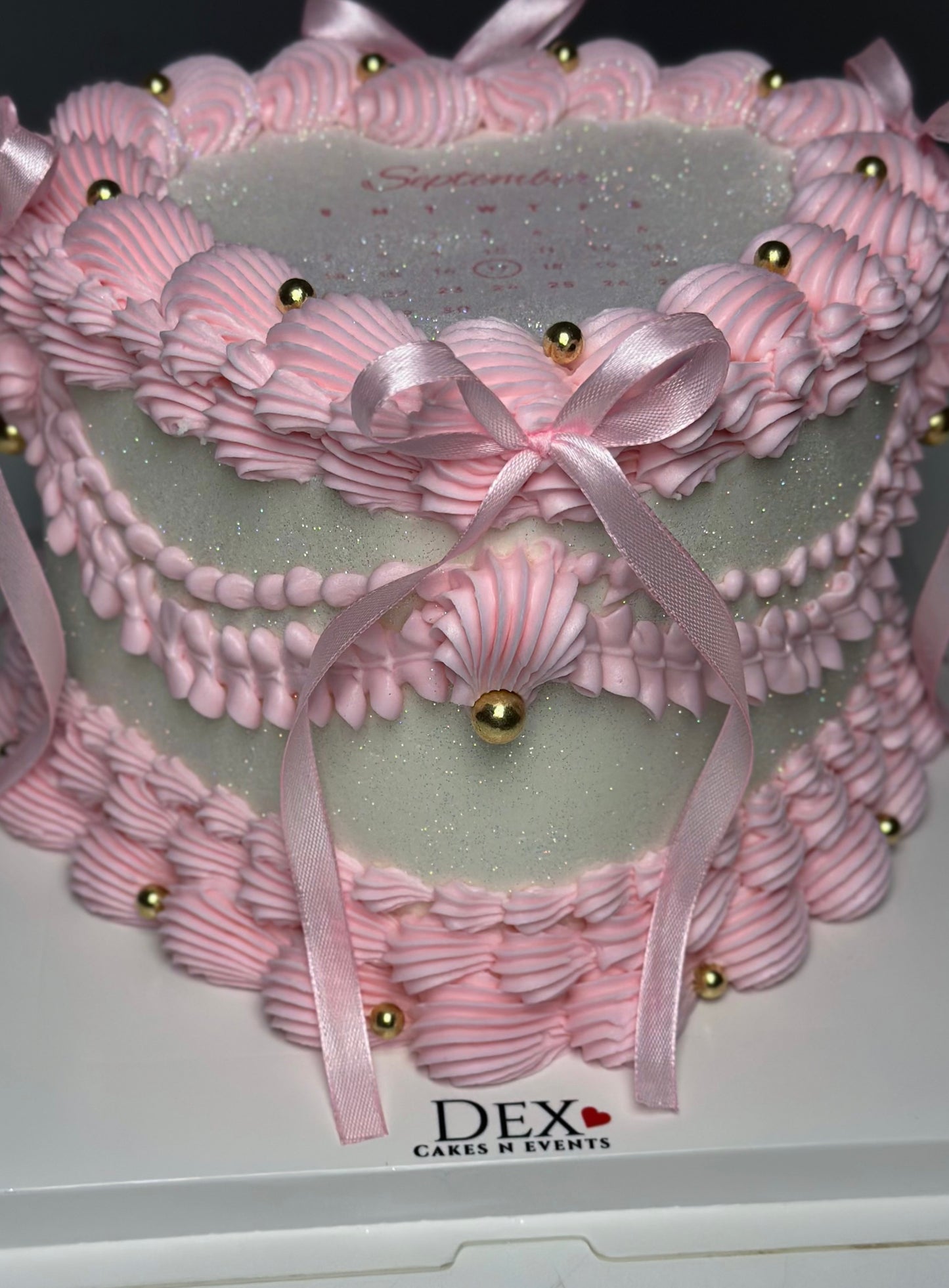 Pretty in Pink - 18CM